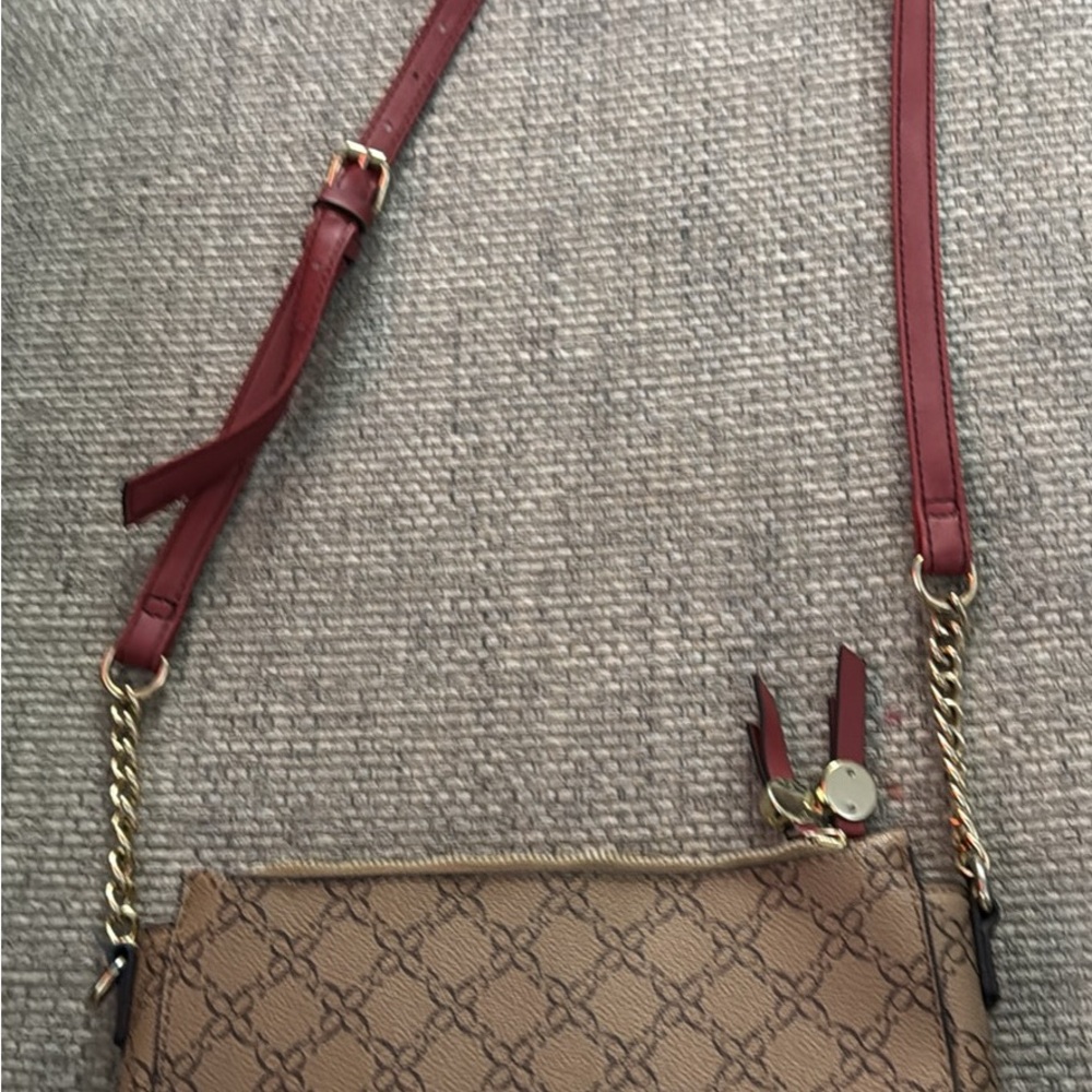 Nine West Tan and Red Crossbody Bag